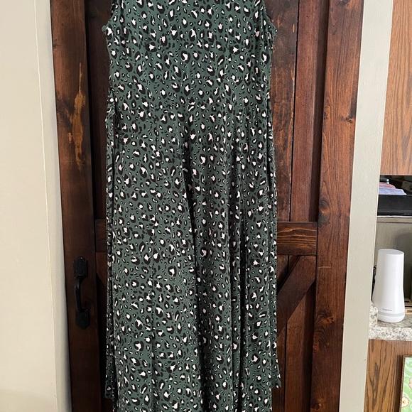 Torrid leopard print hi-lo dress size 2 (18/20) - Picture 9 of 9